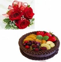 1 kg chocolate fruit cake eggless with 3 roses hand tied
