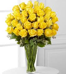 24 Yellow roses vase
