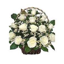 15 white roses arrangement