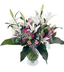 White Lilies Roses bouquet.